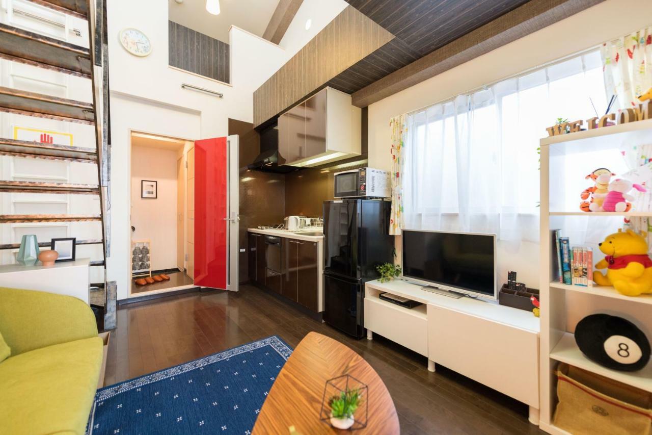 Yeah Room Zeus The Garden Ōsaka Exterior foto